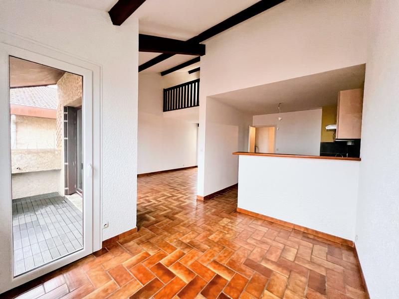 Duplex - 93 m² - 5 pièces