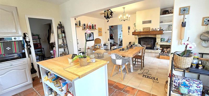 Maison - 150 m² - 7 pièces