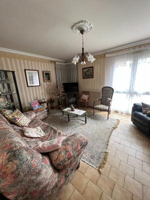 Appartement - 91 m² - 5 pièces