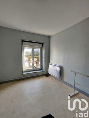 Maison - 279 m² - 12 pièces