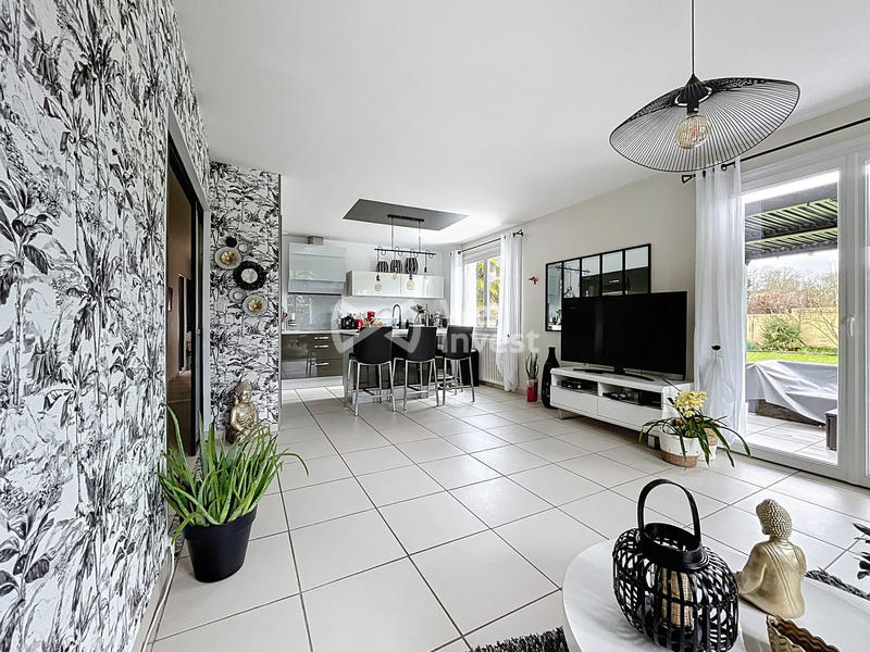 Maison - 124 m² - 1 pièce