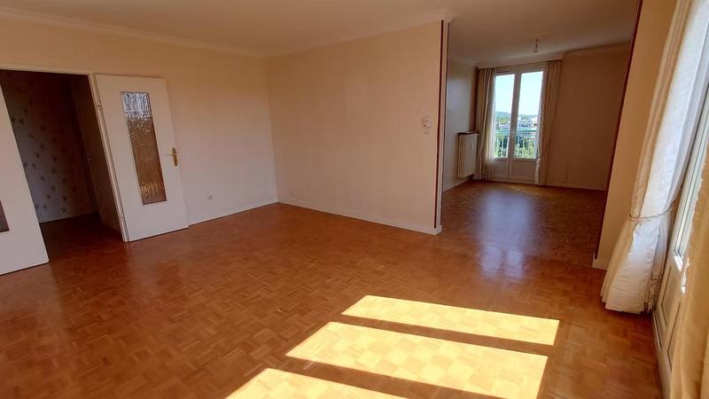Appartement - 84 m² - 3 pièces