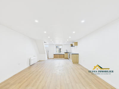 Maison - 127 m² - 6 pièces