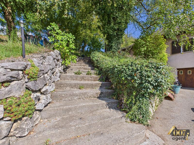 Maison - 104 m² - 4 pièces