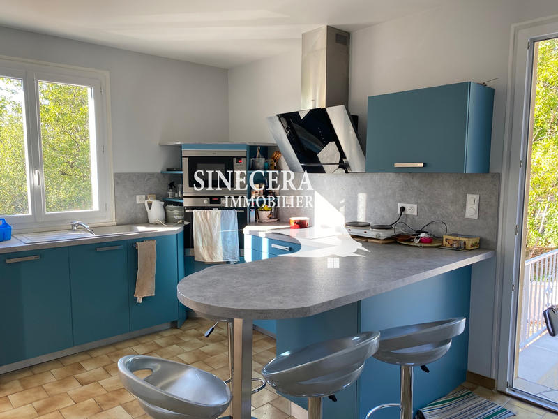 Propriété - 98 m² - 5 pièces