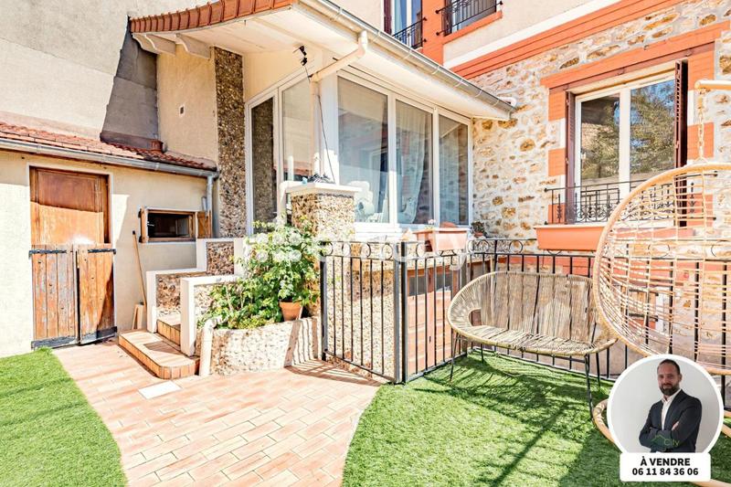 Maison - 72 m² - 4 pièces