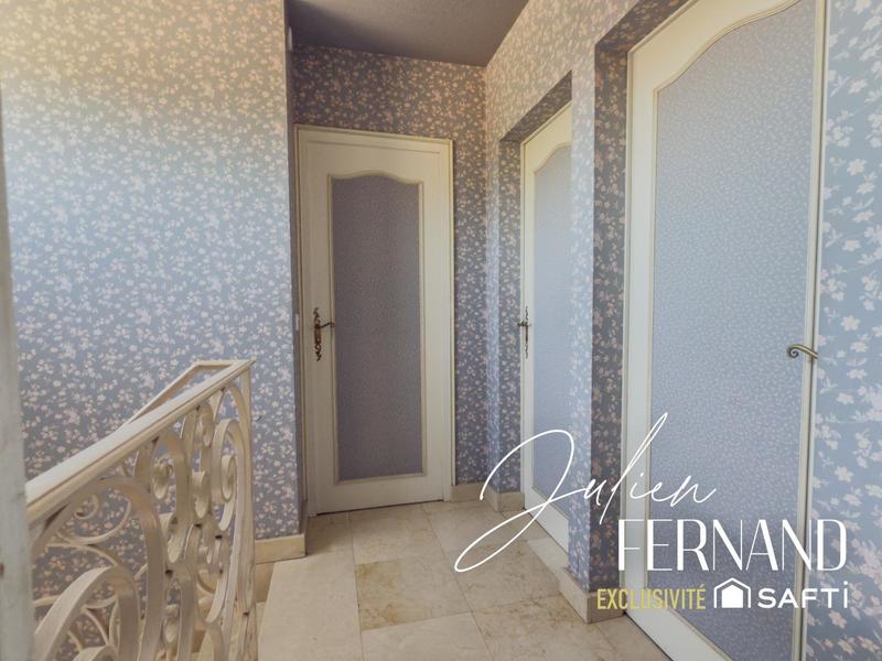 Maison - 97 m² - 5 pièces