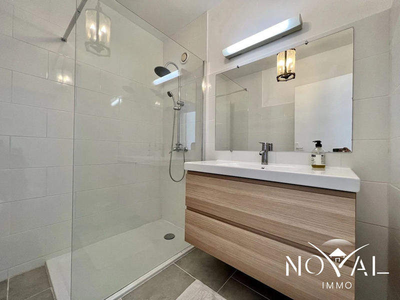 Appartement - 66 m² - 3 pièces