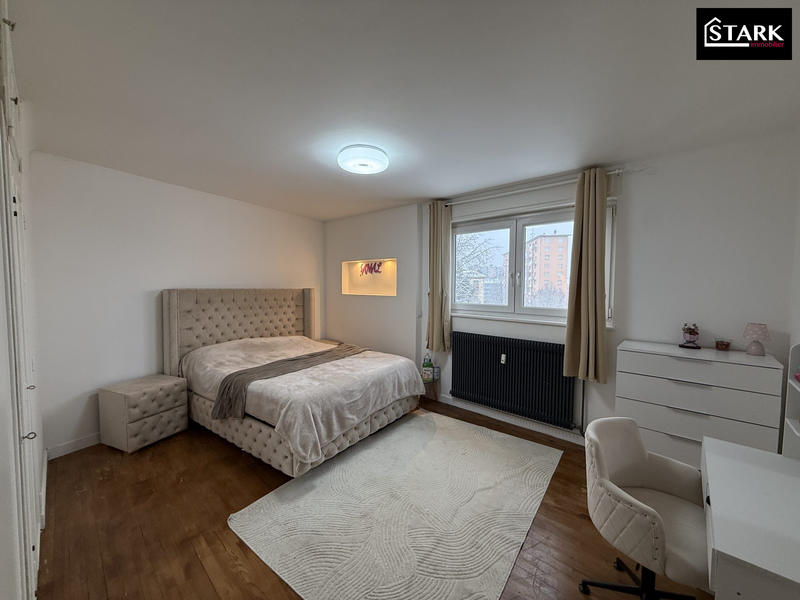 Appartement - 82 m² - 3 pièces