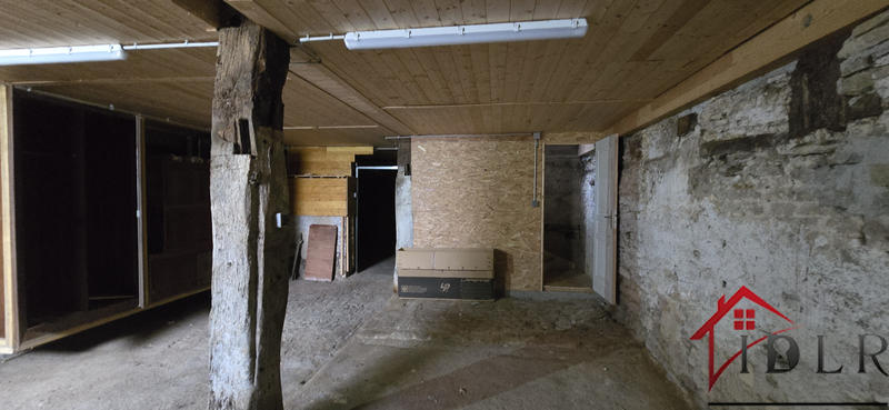 Maison de village - 220 m² - 7 pièces