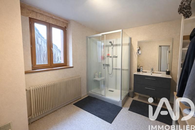 Maison - 147 m² - 6 pièces