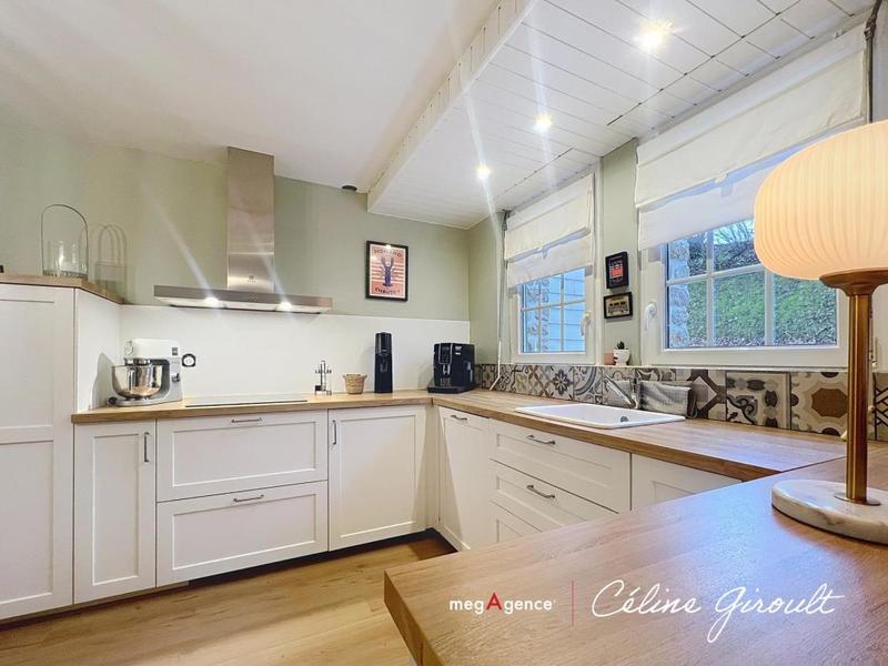 Maison en pierre - 160 m² - 5 pièces