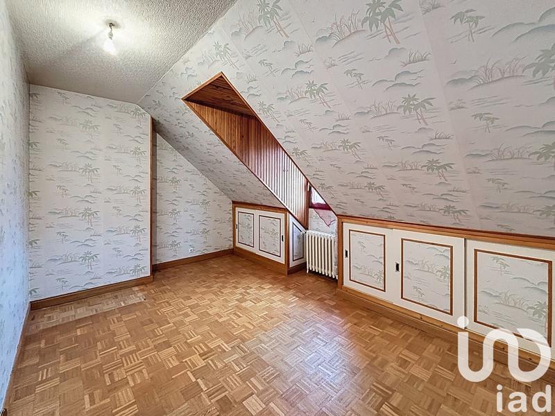 Maison - 107 m² - 6 pièces