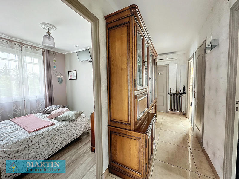 Villa - 176 m² - 8 pièces