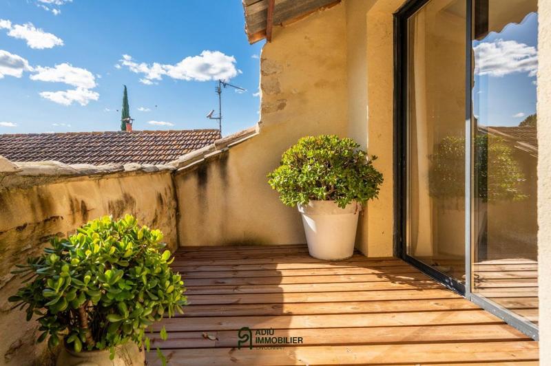 Mas - 300 m² - 10 pièces