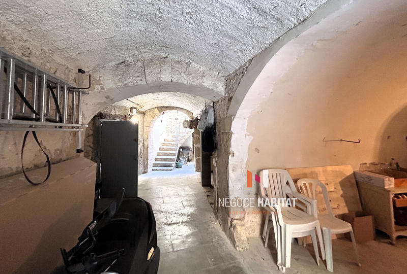 Maison - 184 m² - 8 pièces