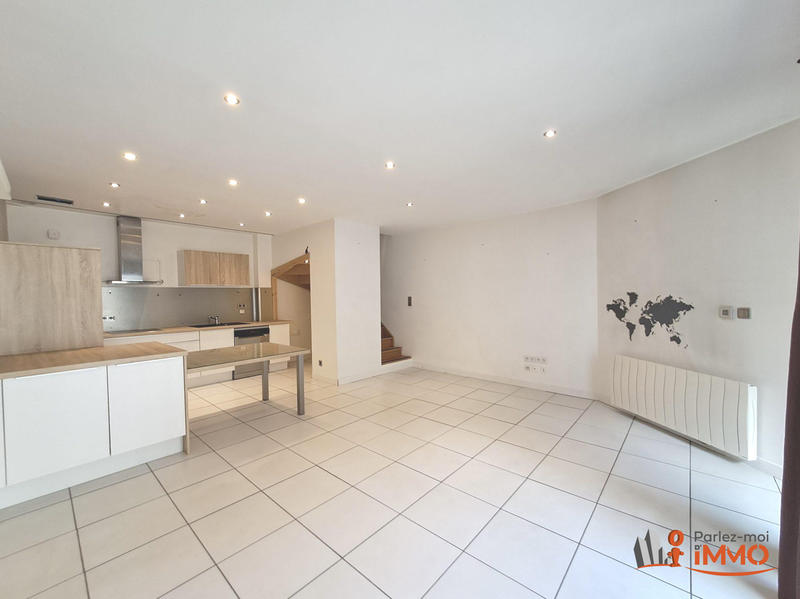 Appartement - 70 m² - 3 pièces