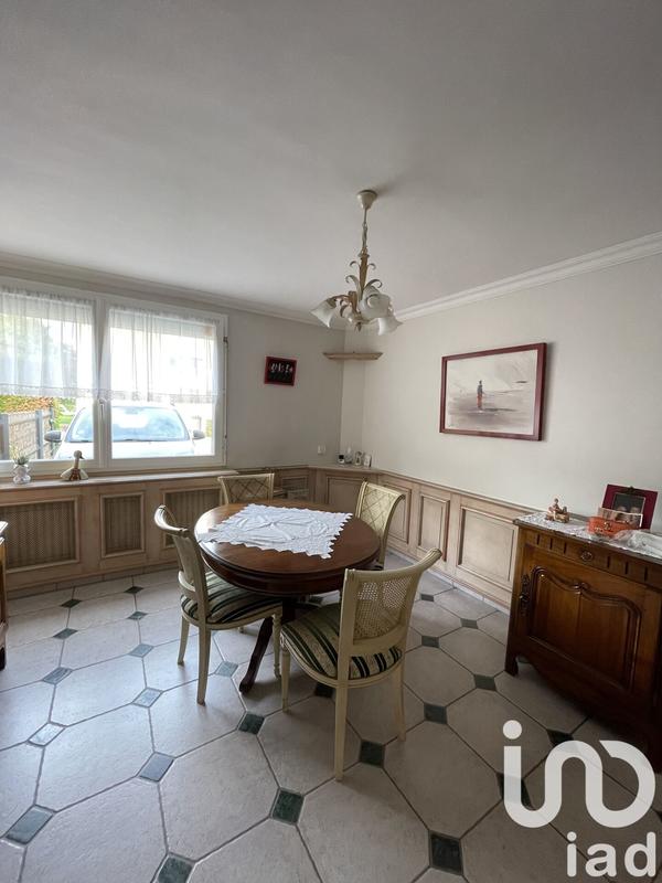 Maison - 92 m² - 5 pièces