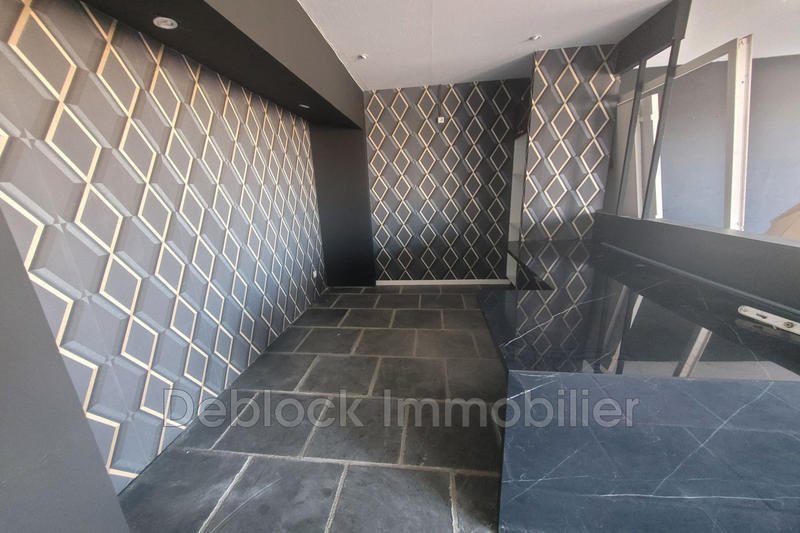 Local commercial - 110 m²