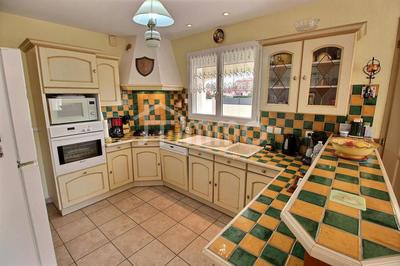 Villa - 137 m² - 5 pièces