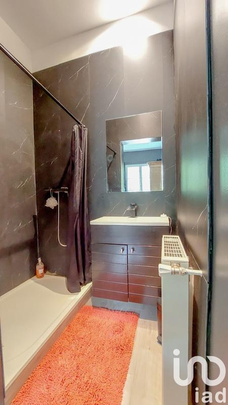 Maison - 211 m² - 7 pièces