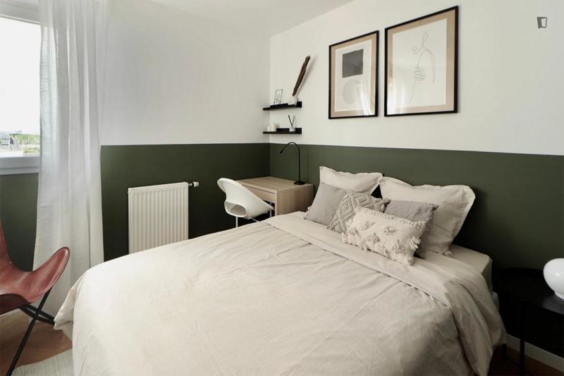 Chambre - 9 m² - 4 pièces