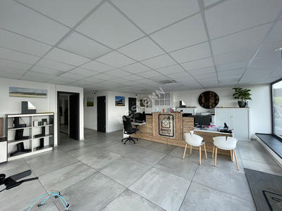 Local commercial - 750 m²