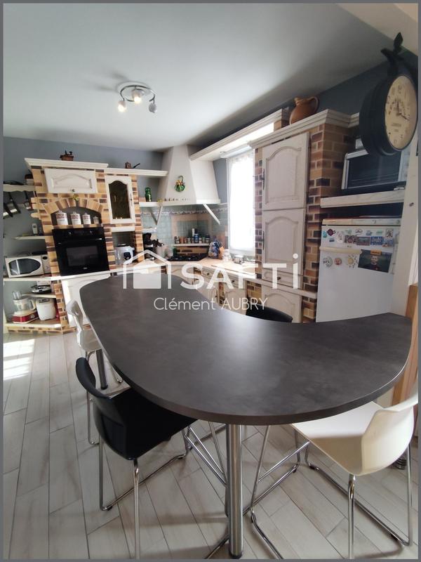 Maison - 122 m² - 6 pièces