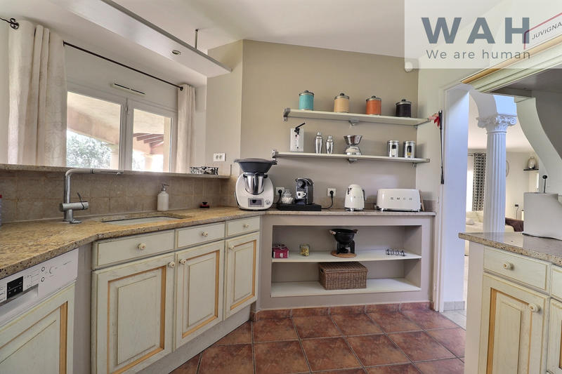 Villa - 226 m² - 7 pièces