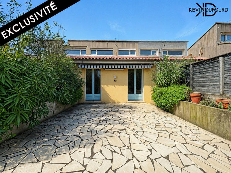 Maison - 110 m² - 6 pièces