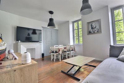 Immeuble - 150 m² - 9 pièces