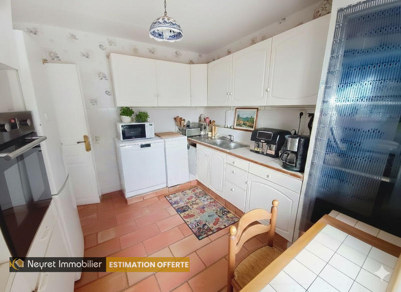 Maison - 107 m² - 6 pièces