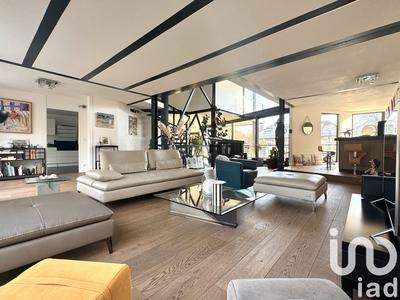 Maison de maîtres - 366 m² - 12 pièces