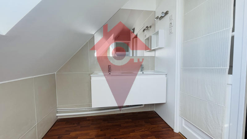 Maison - 170 m² - 6 pièces