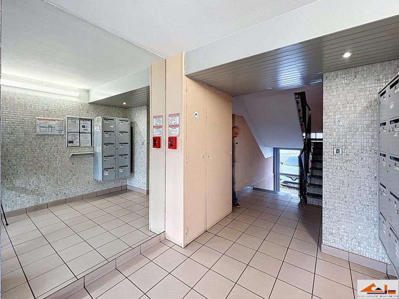 Appartement - 82 m² - 5 pièces