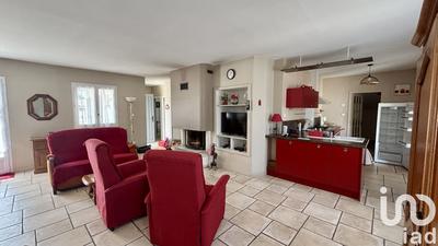 Maison - 122 m² - 4 pièces