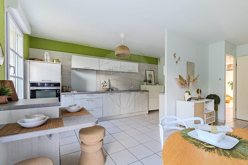 Maison - 83 m² - 4 pièces