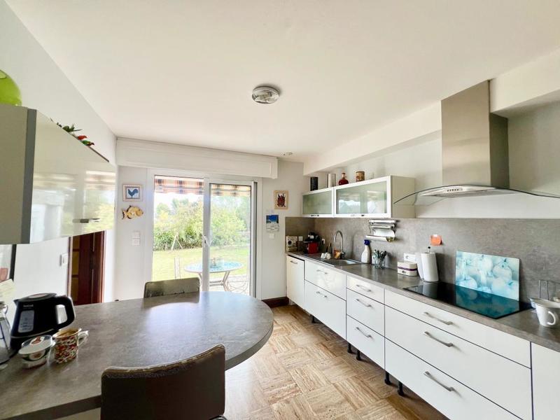 Maison d'architecte - 178 m² - 6 pièces