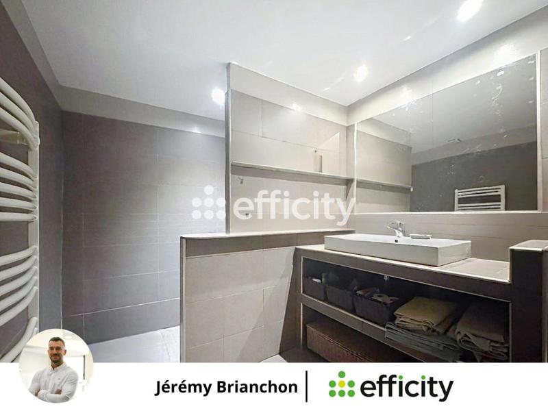 Maison - 157 m² - 5 pièces