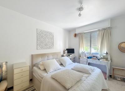 Appartement - 76 m² - 4 pièces