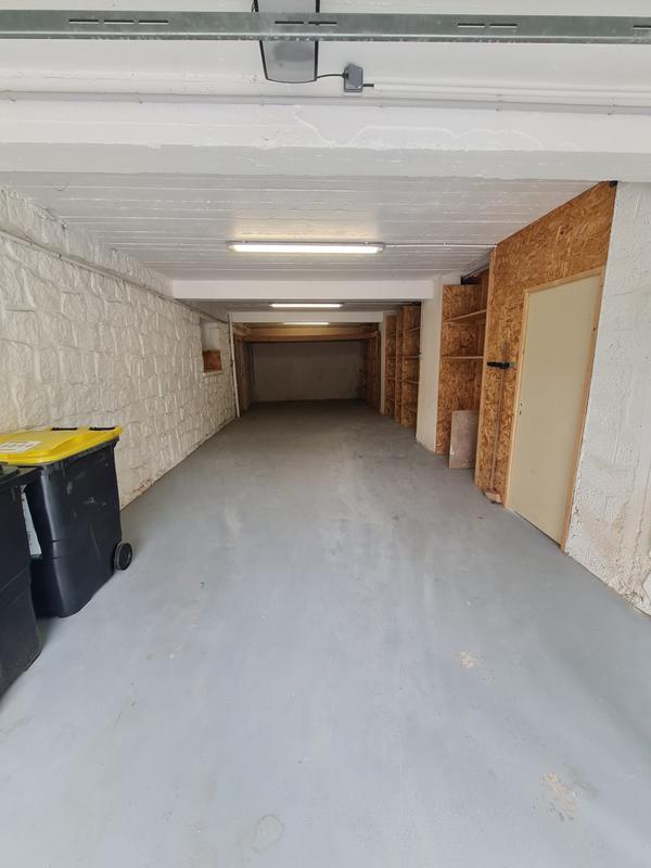 Local d'activités - 70 m²