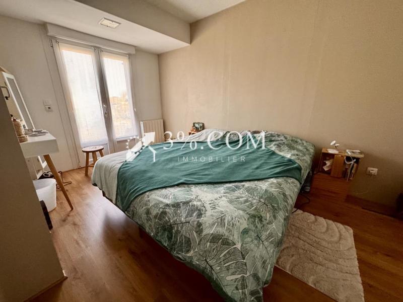 Maison - 96 m² - 6 pièces