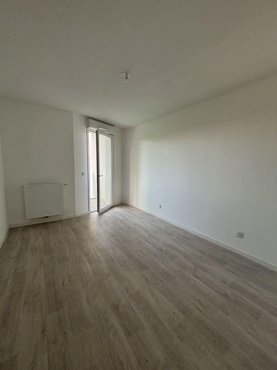 Appartement - 95 m² - 4 pièces