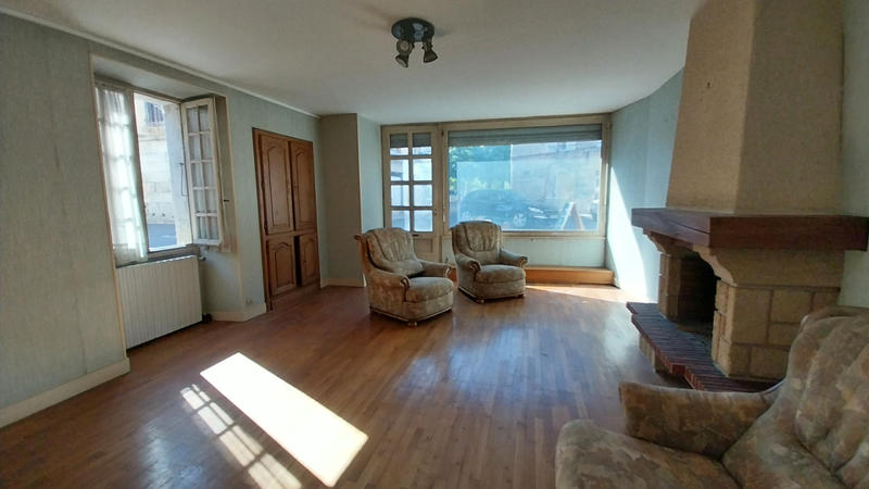 Maison de village - 218 m² - 7 pièces