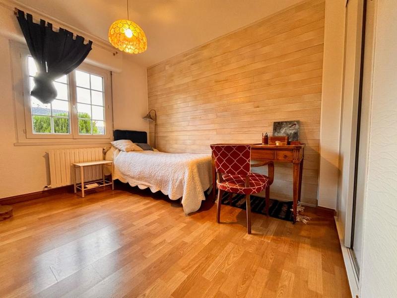 Maison - 111 m² - 5 pièces