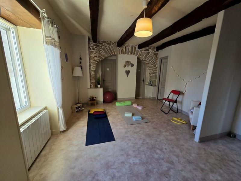 Maison - 277 m² - 9 pièces