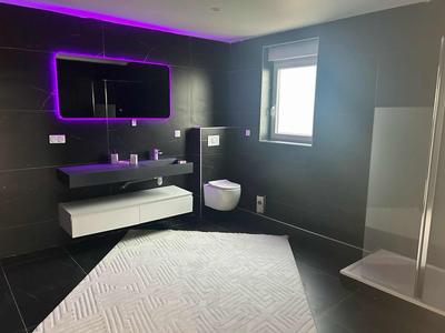 Villa - 180 m² - 6 pièces