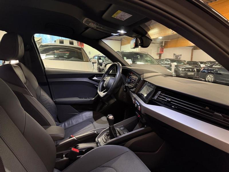 Audi A1 Sportback 30tfsi s-Line - 36400Kms