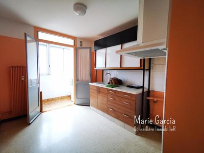 Appartement - 82 m² - 4 pièces