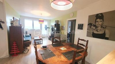 Appartement - 67 m² - 4 pièces